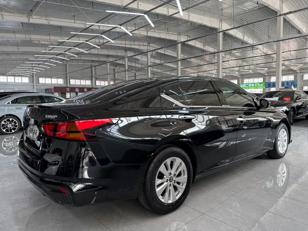 Teana 2021 2.0L XE Fashion Edition купить на сайте DeffCars
