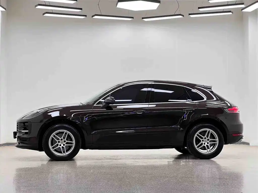 Macan 2020 Macan 2.0T купить на сайте DeffCars