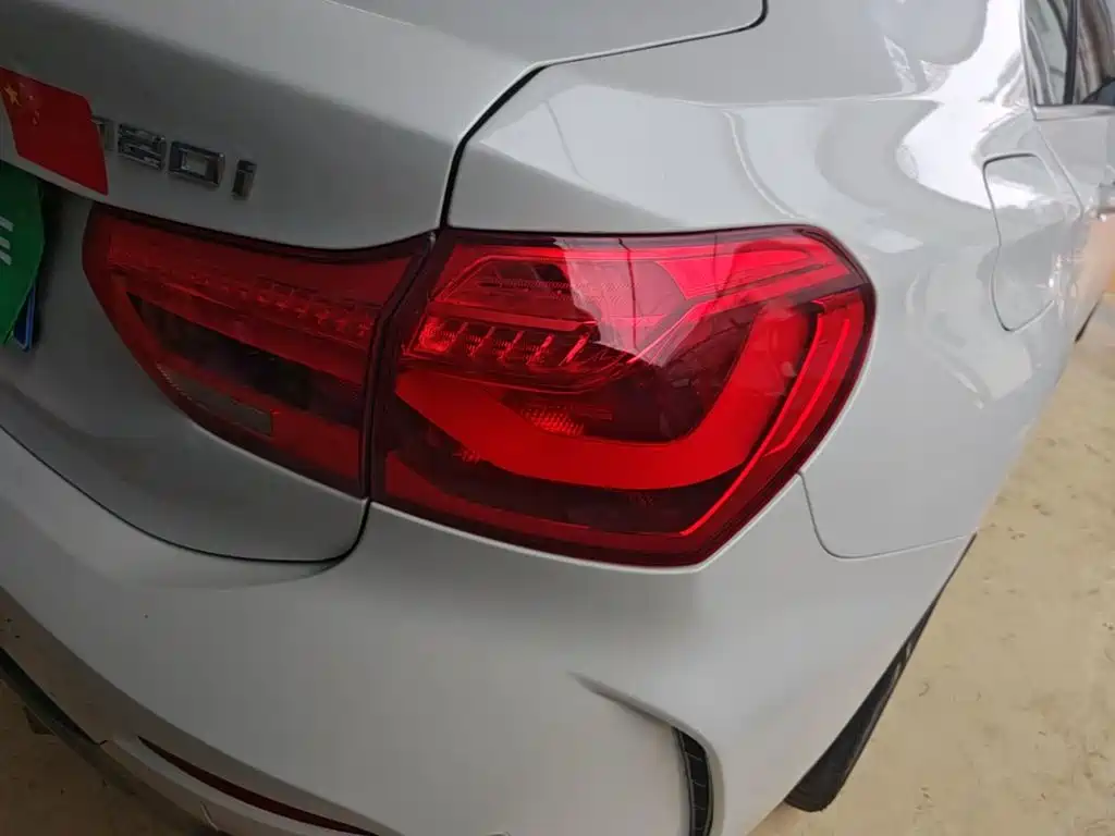 BMW 1 Series 2021 facelift 120i M sports version купить на сайте DeffCars