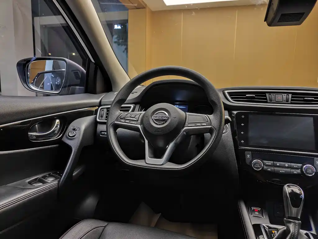 Qashqai 2021 2.0L CVT Smart Edition купить на сайте DeffCars