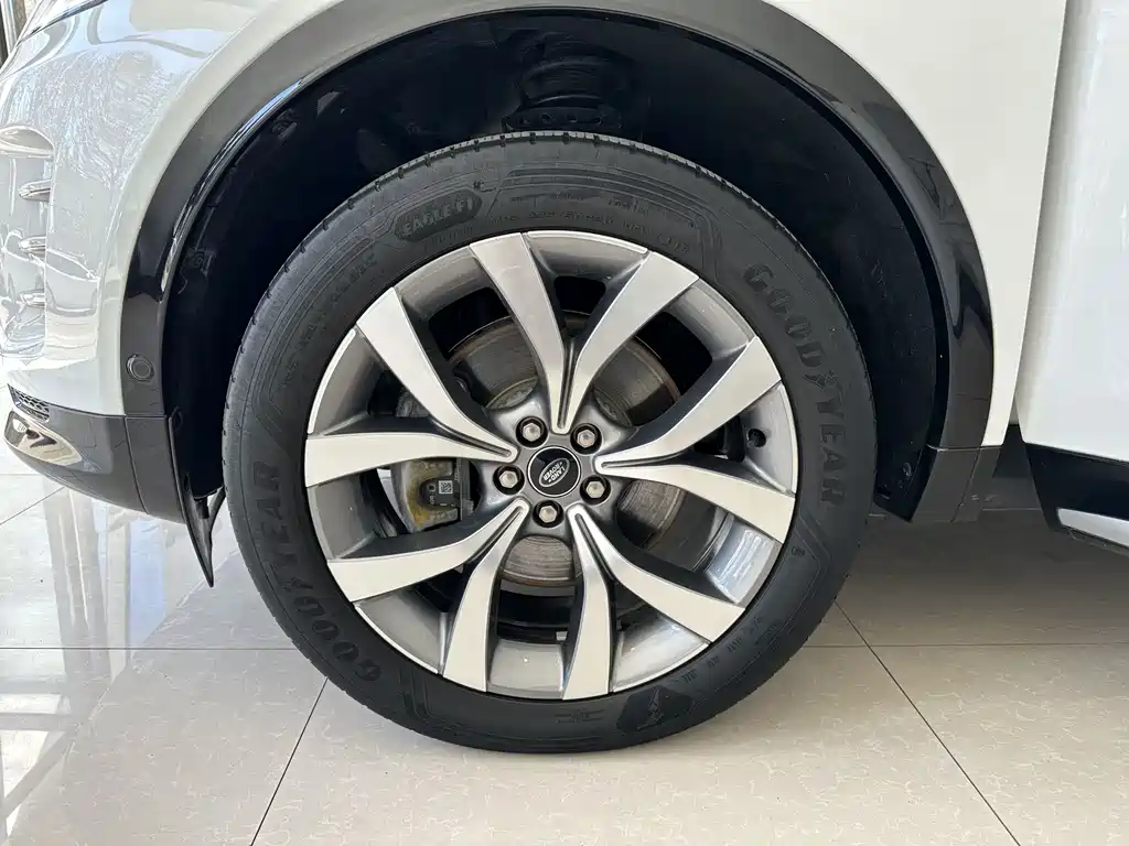 Discovery Sport 2024 Luxury Customized Edition купить на сайте DeffCars