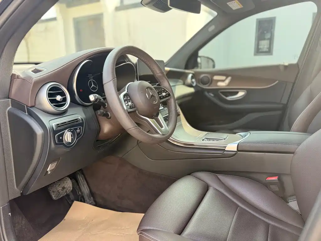 Mercedes-Benz GLC 2022 facelift GLC 300 L 4MATIC dynamic купить на сайте DeffCars