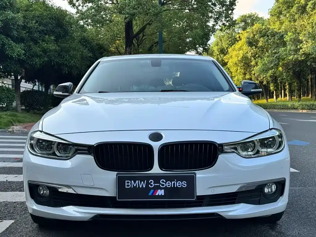 BMW 3 Series 2017 320Li Fashion Model купить на сайте DeffCars
