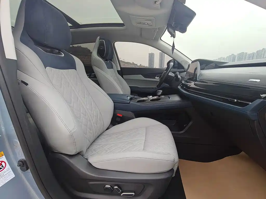 Changan UNI-K Smart Electric iDD 2022 Blue Whale iDD 130km 1.5T Premium Type купить на сайте DeffCars