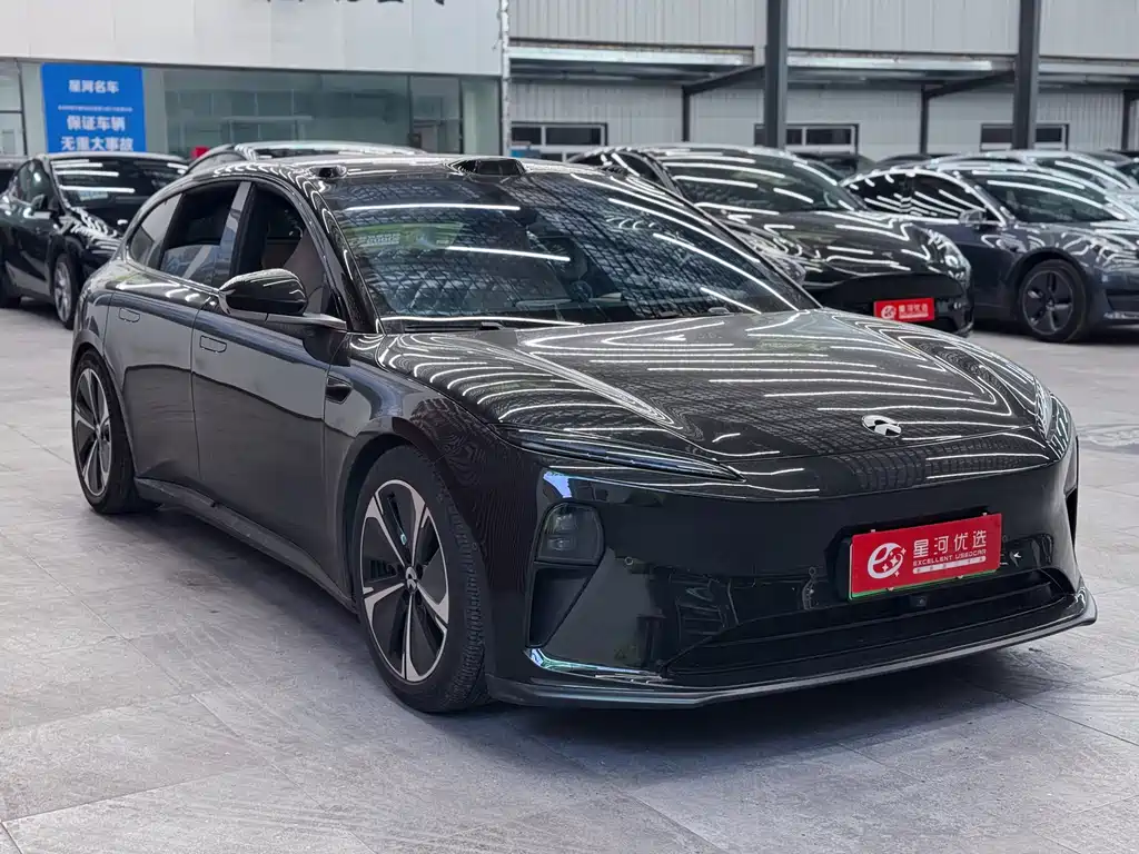 NIO ET5T 2024 model 100kWh Touring купить на сайте DeffCars