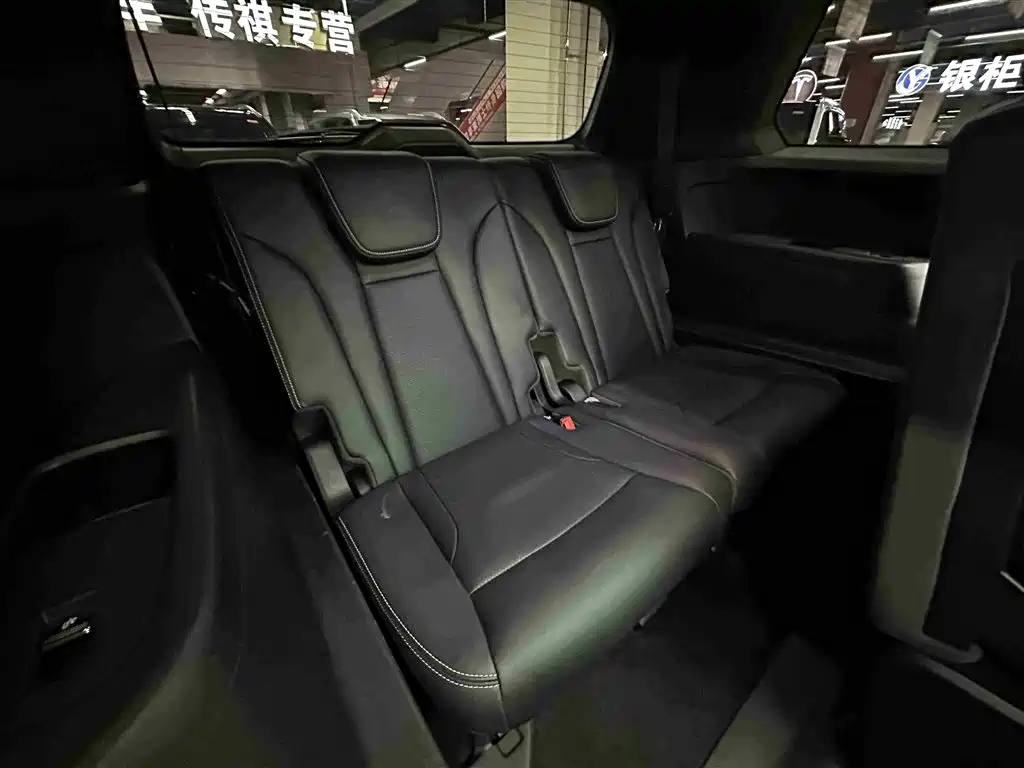 Trumpchi GS8 2022 Pilot Series 2.0TGDI 4WD Supreme Edition (seven seats) купить на сайте DeffCars
