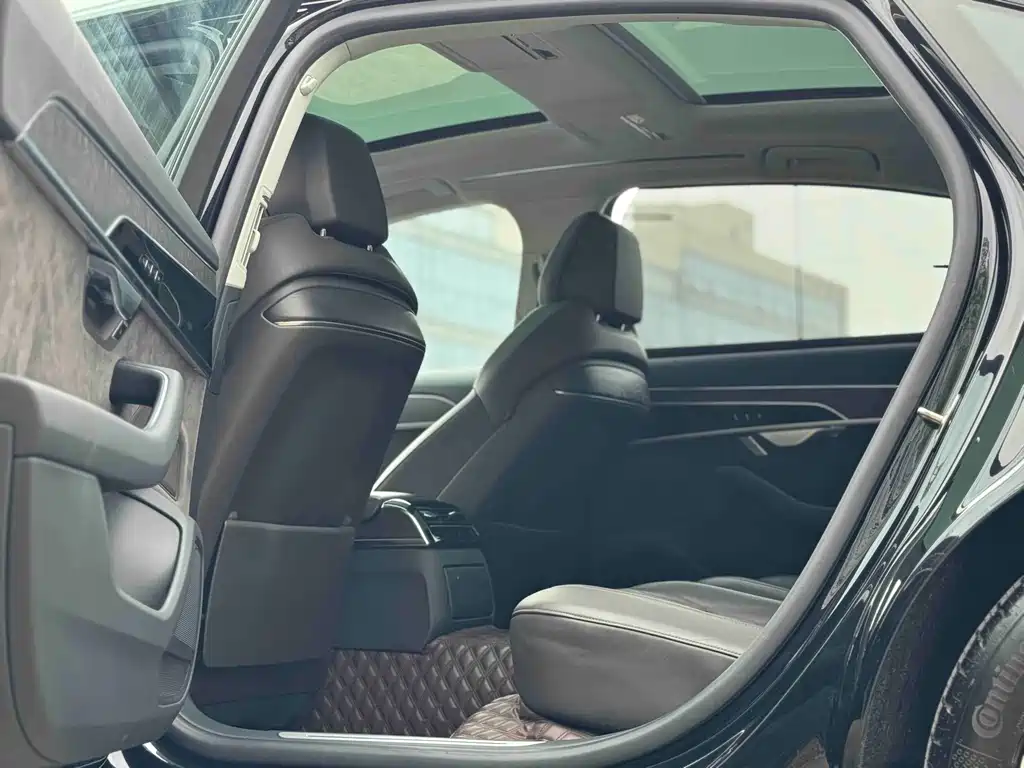 Audi A8 2021 A8L 50 TFSI quattro comfort type купить на сайте DeffCars