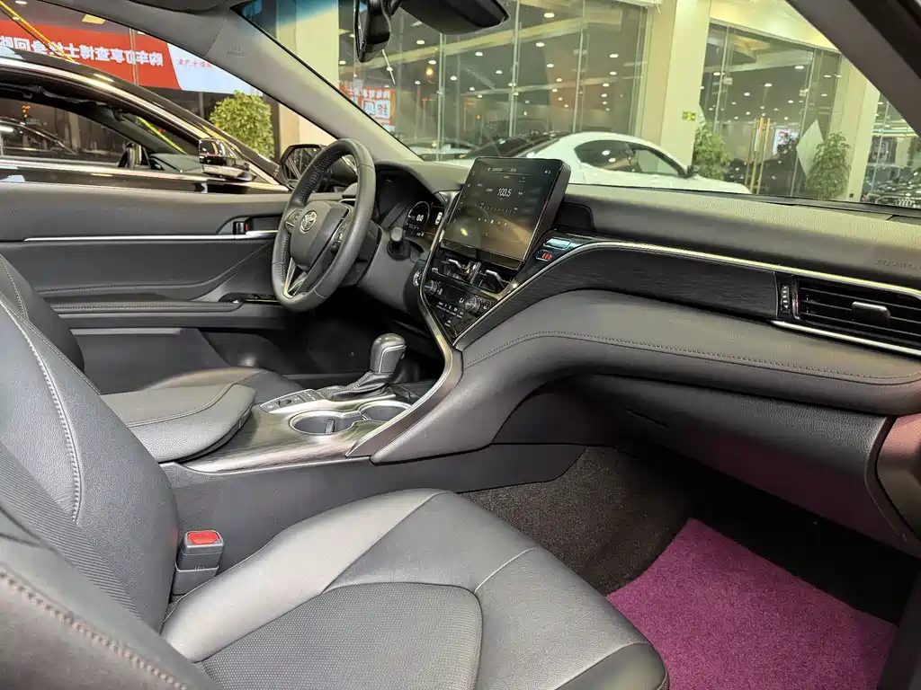 Camry 2023 2.5G Deluxe Edition купить на сайте DeffCars