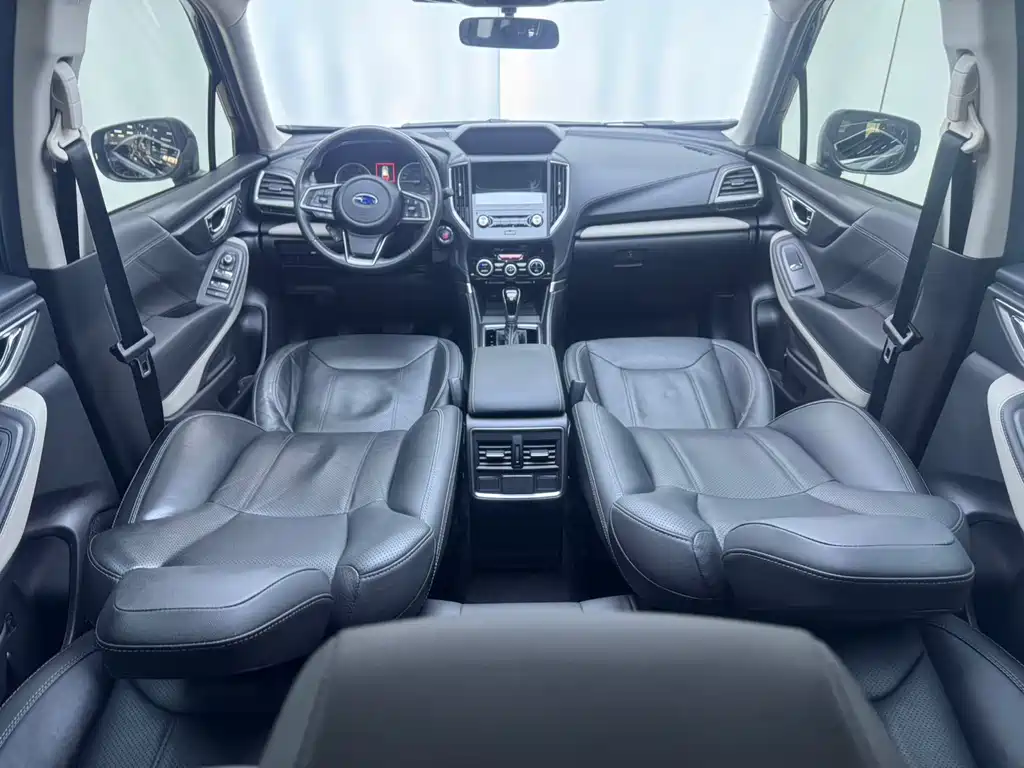 Forester 2022 2.0i AWD Deluxe Edition EyeSight купить на сайте DeffCars