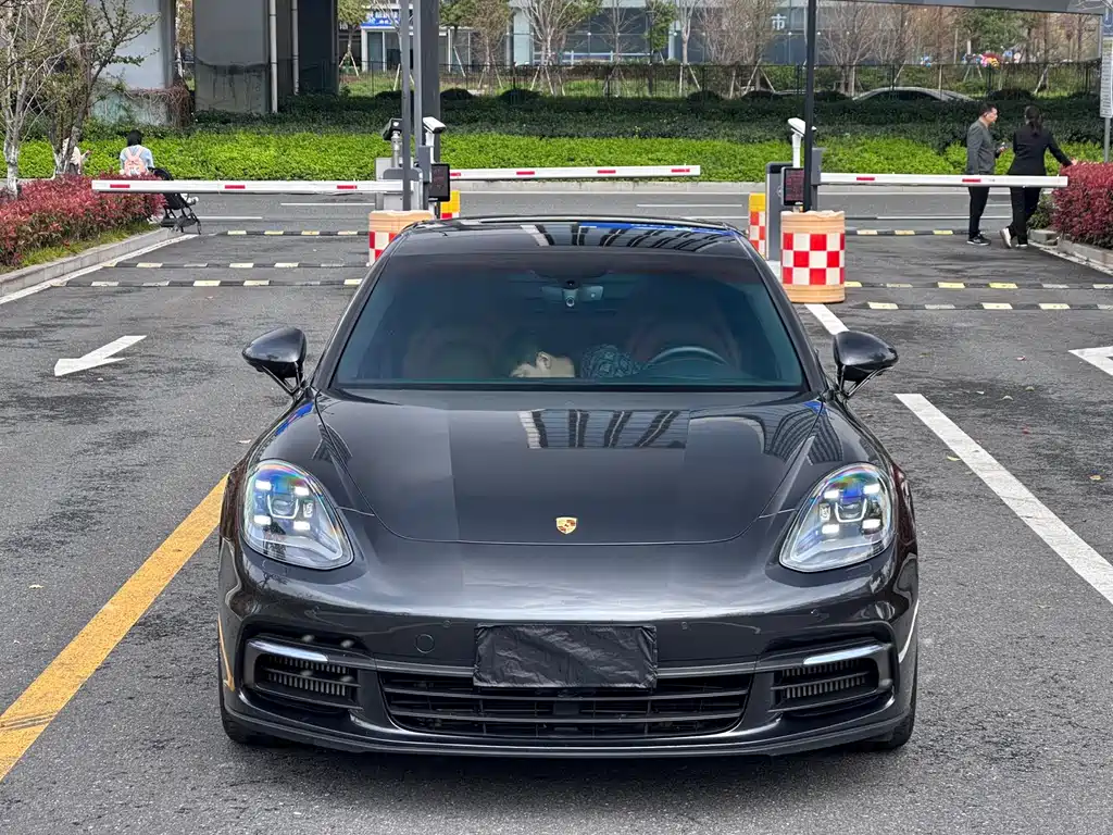 Panamera 2019 Panamera 2.9T купить на сайте DeffCars