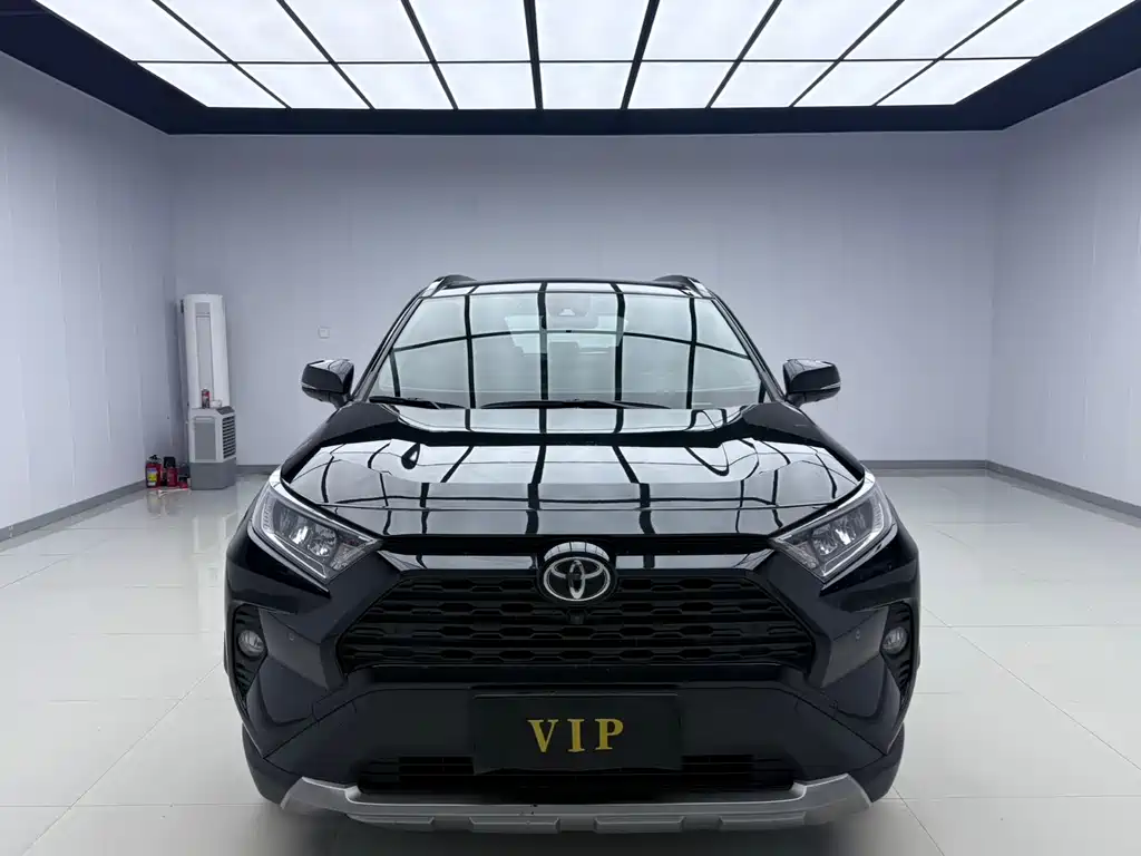 RAV4 Rongfang 2022 2.0L CVT four-wheel drive fashion Plus version купить на сайте DeffCars