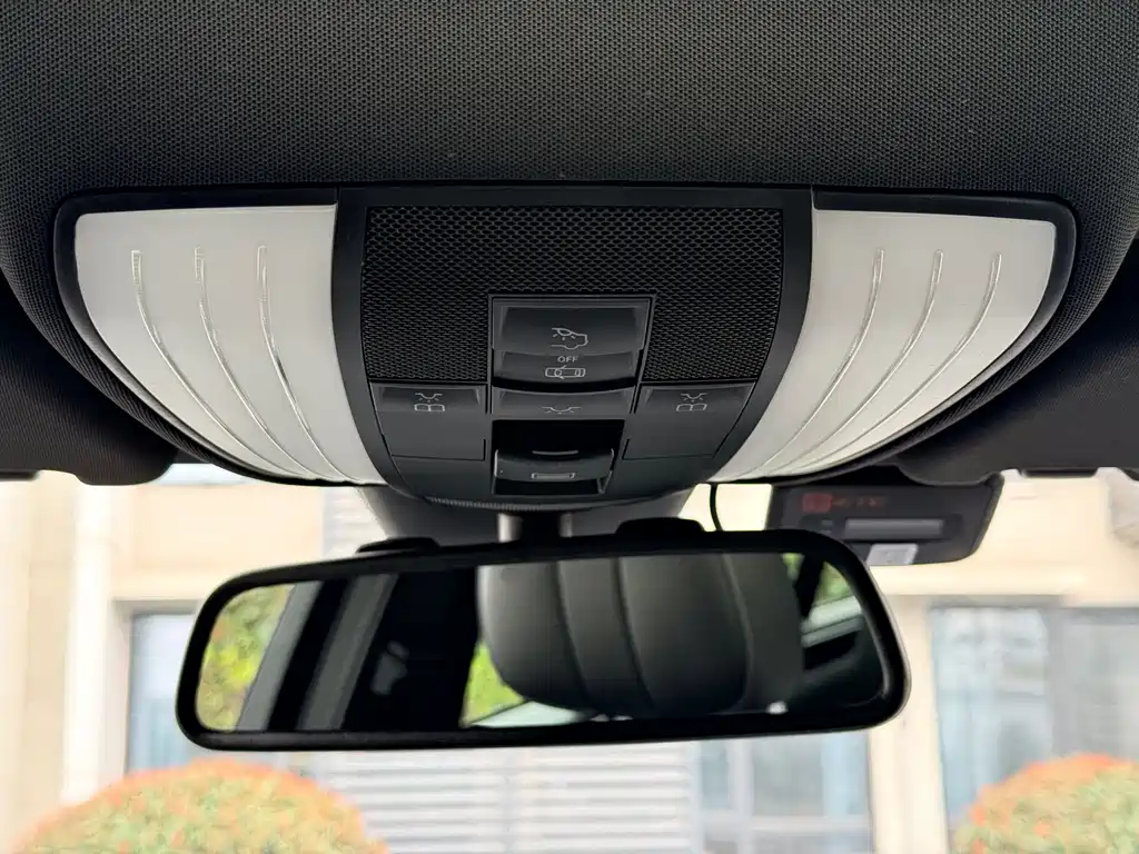 Mercedes-Benz E-Class 2015 E 260 L Sports купить на сайте DeffCars