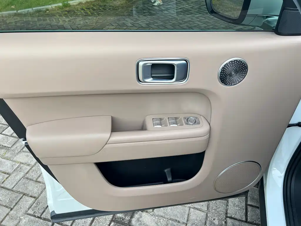 Ideal L8 2025 Ultra smart refresh version купить на сайте DeffCars
