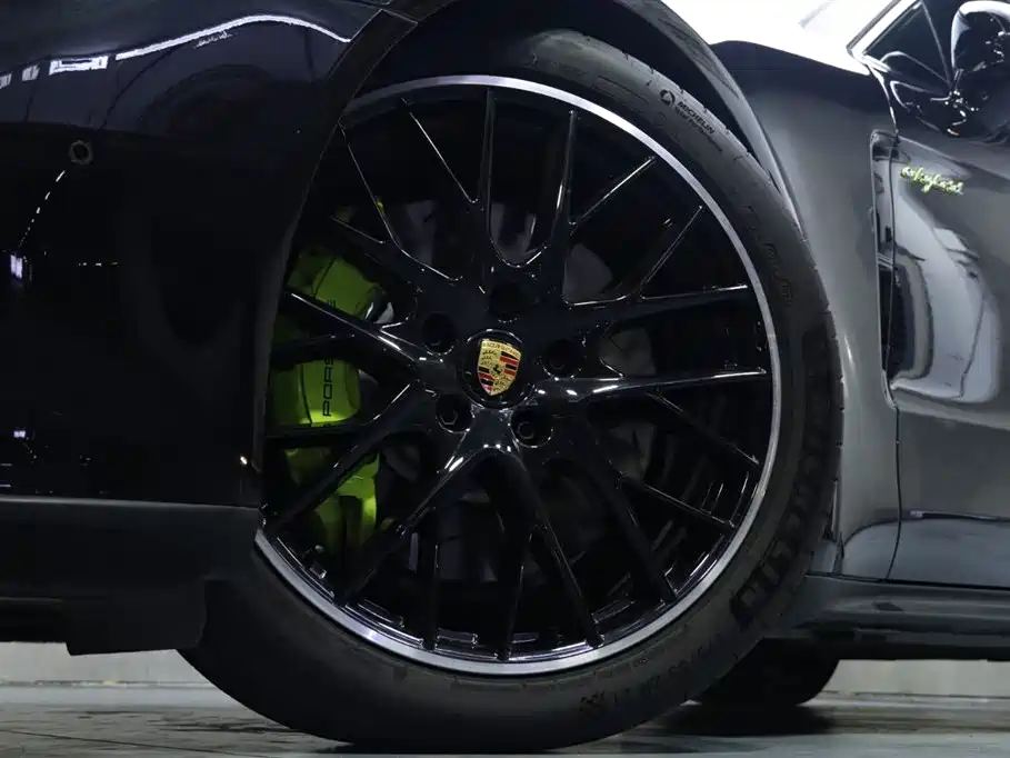 Panamera New Energy 2023 Panamera 4 E-Hybrid Sport Turism купить на сайте DeffCars