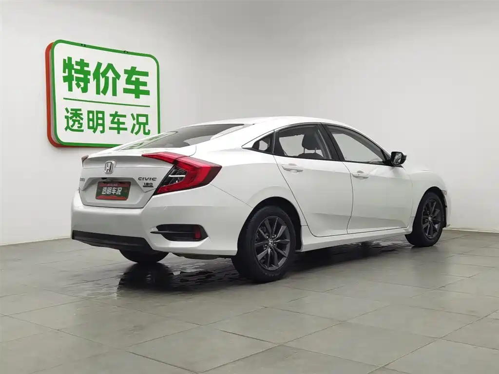 Civic 2019 180TURBO CVT Sports Edition National VI купить на сайте DeffCars