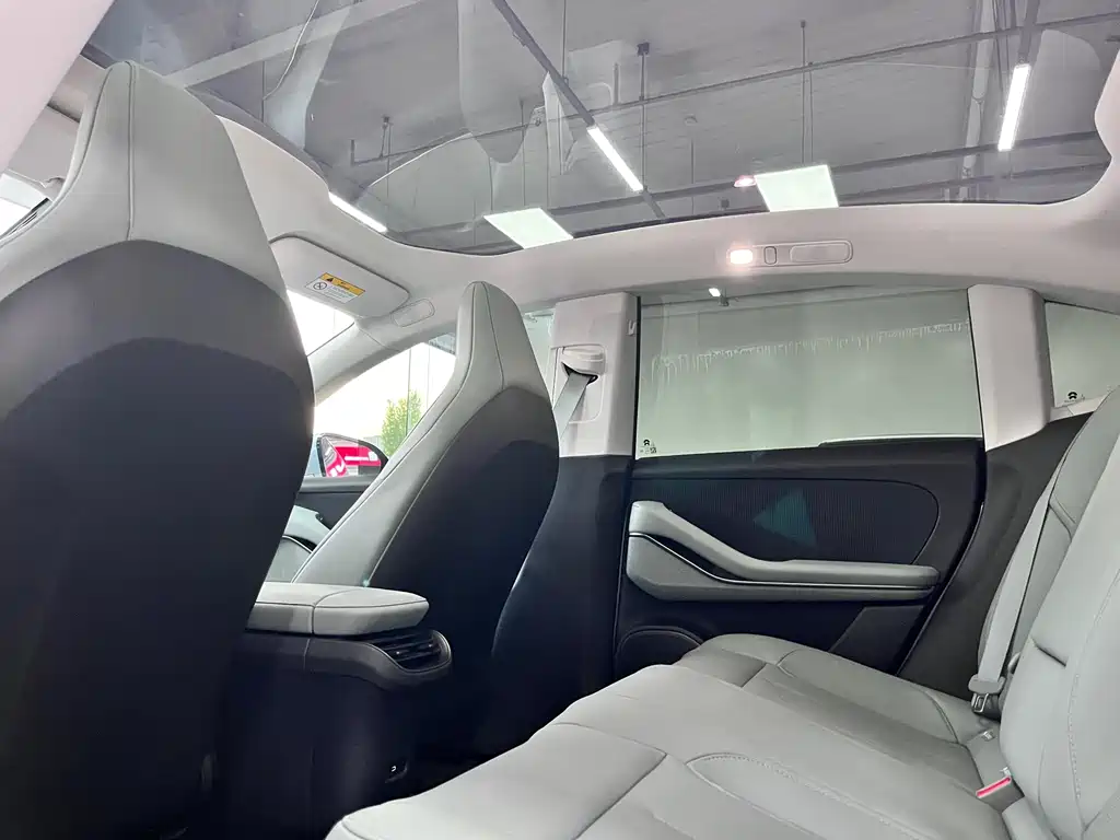 NIO ET5 2024 model 100kWh купить на сайте DeffCars