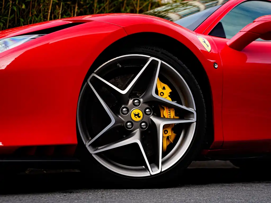 Ferrari F8 2019 Tributo 3.9T V8 купить на сайте DeffCars