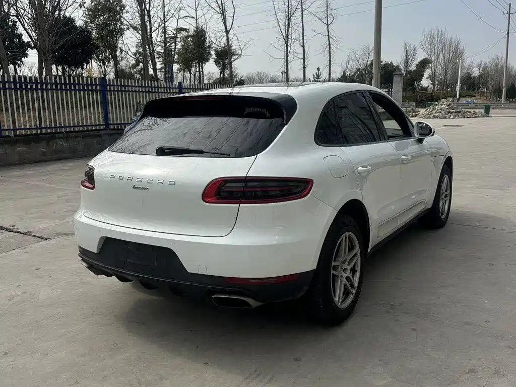 Macan 2017 Macan 2.0T купить на сайте DeffCars