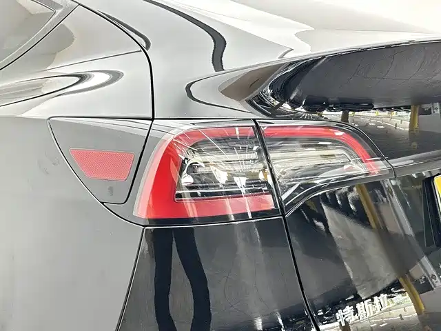 Model Y 2022款 改款 后轮驱动版 купить на сайте DeffCars