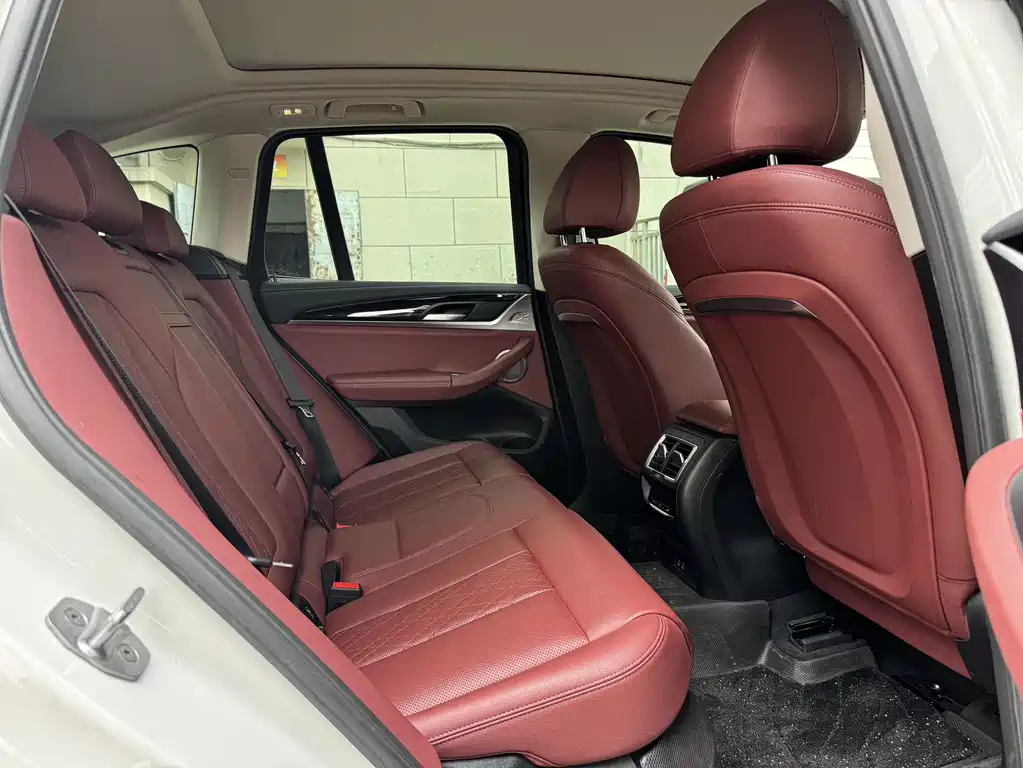 BMW iX3 2023 leading model купить на сайте DeffCars