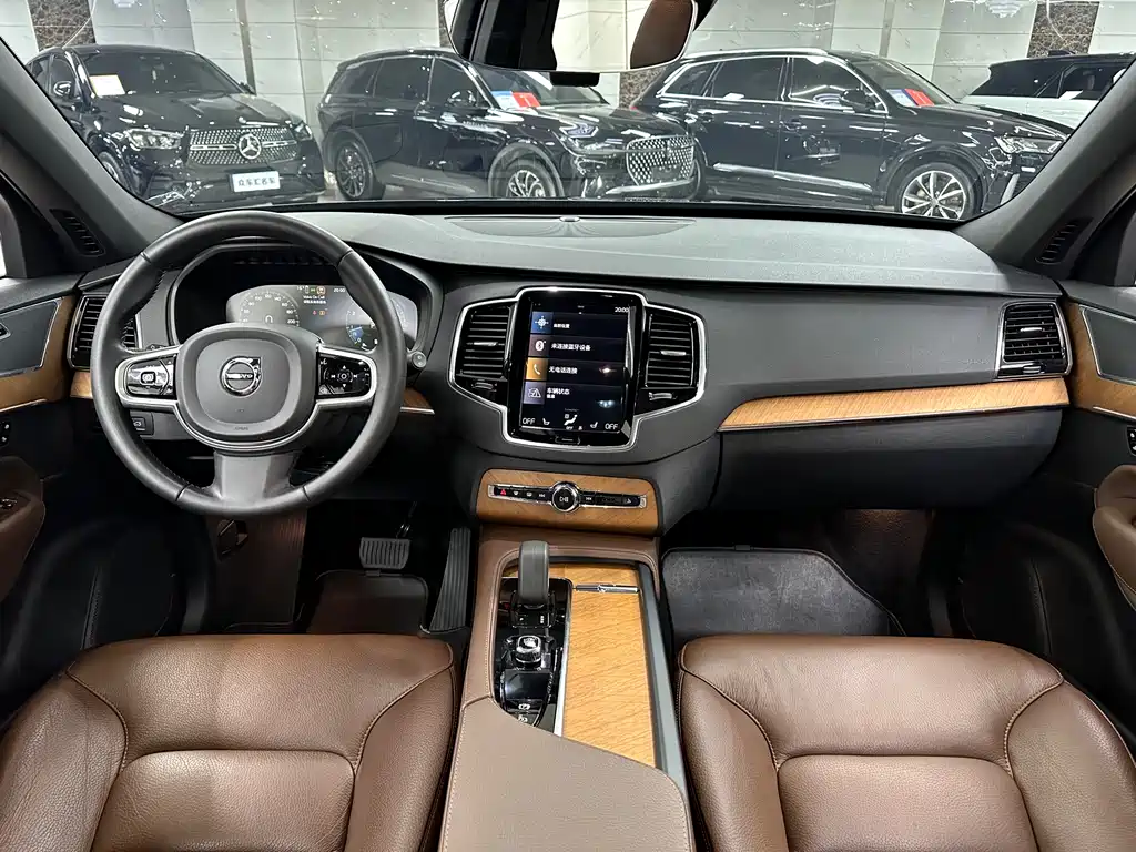 Volvo XC90 2022 B6 Zhiyi Luxury Edition 7 seats купить на сайте DeffCars
