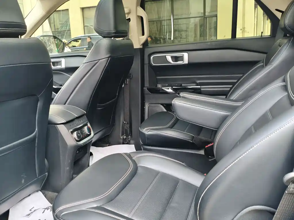 Explorer 2023 EcoBoost 285 four-wheel drive style plus version 7 seats купить на сайте DeffCars