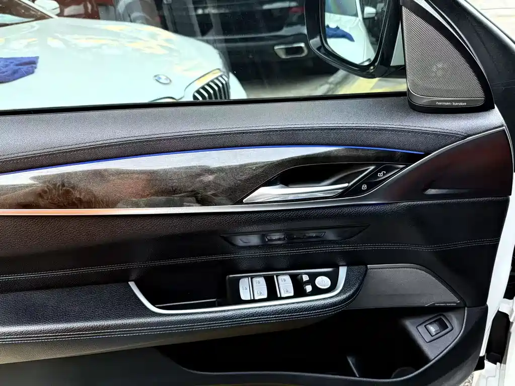 BMW 6 Series GT 2020 630i M Sports Package купить на сайте DeffCars