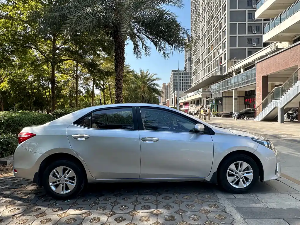 Corolla 2017 1.2T CVT GL купить на сайте DeffCars