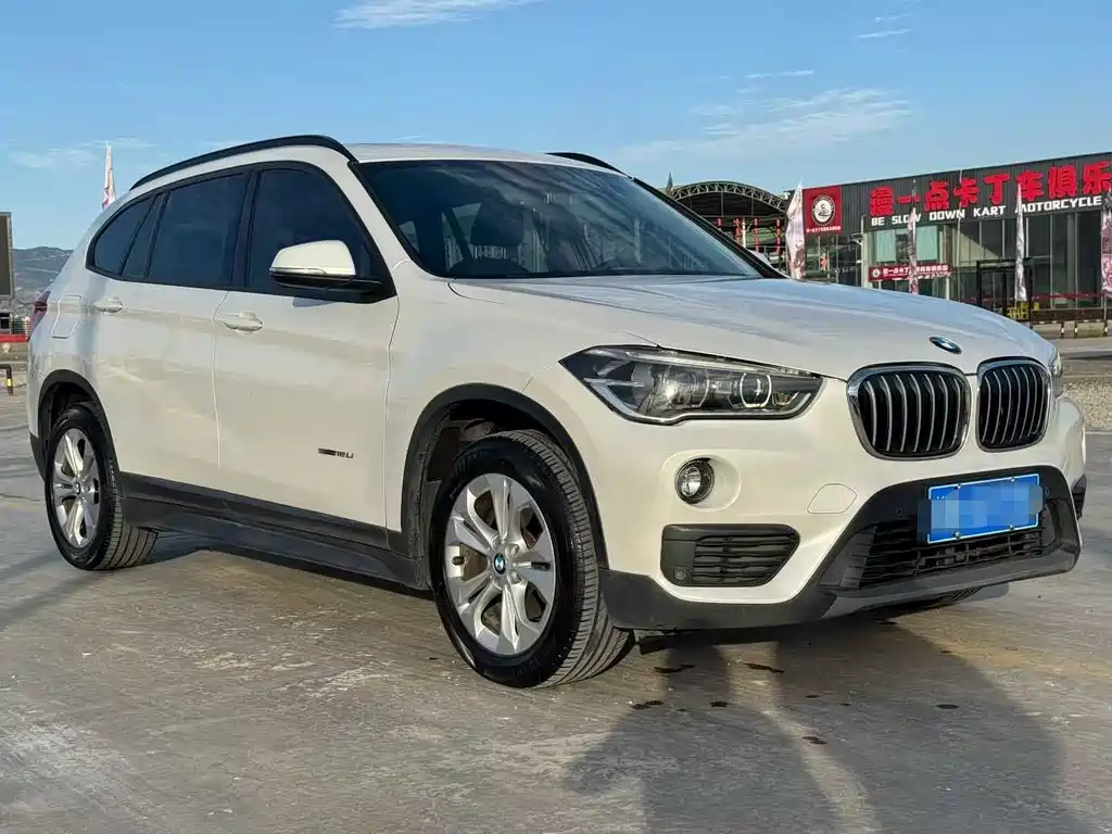 BMW X1 2016 sDrive18Li Exclusive Model купить на сайте DeffCars