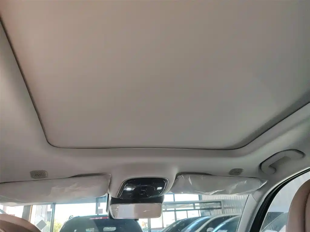 Tiggo 8L 2024 2.0T two-wheel drive premium version 5 seats купить на сайте DeffCars