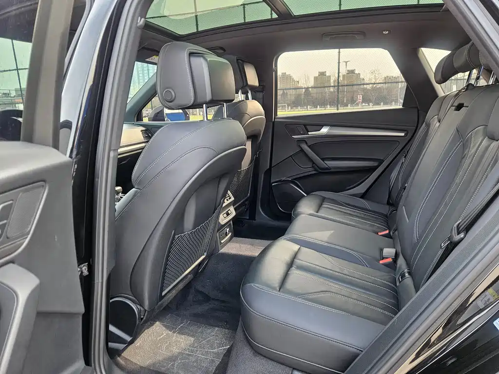 Audi Q5L 2023 40T luxury and dynamic model купить на сайте DeffCars