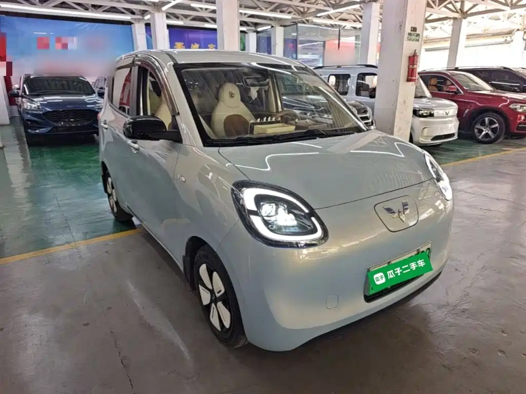 Hongguang MINIEV 2025 fourth generation four-door version Zhenxiang+ model купить на сайте DeffCars