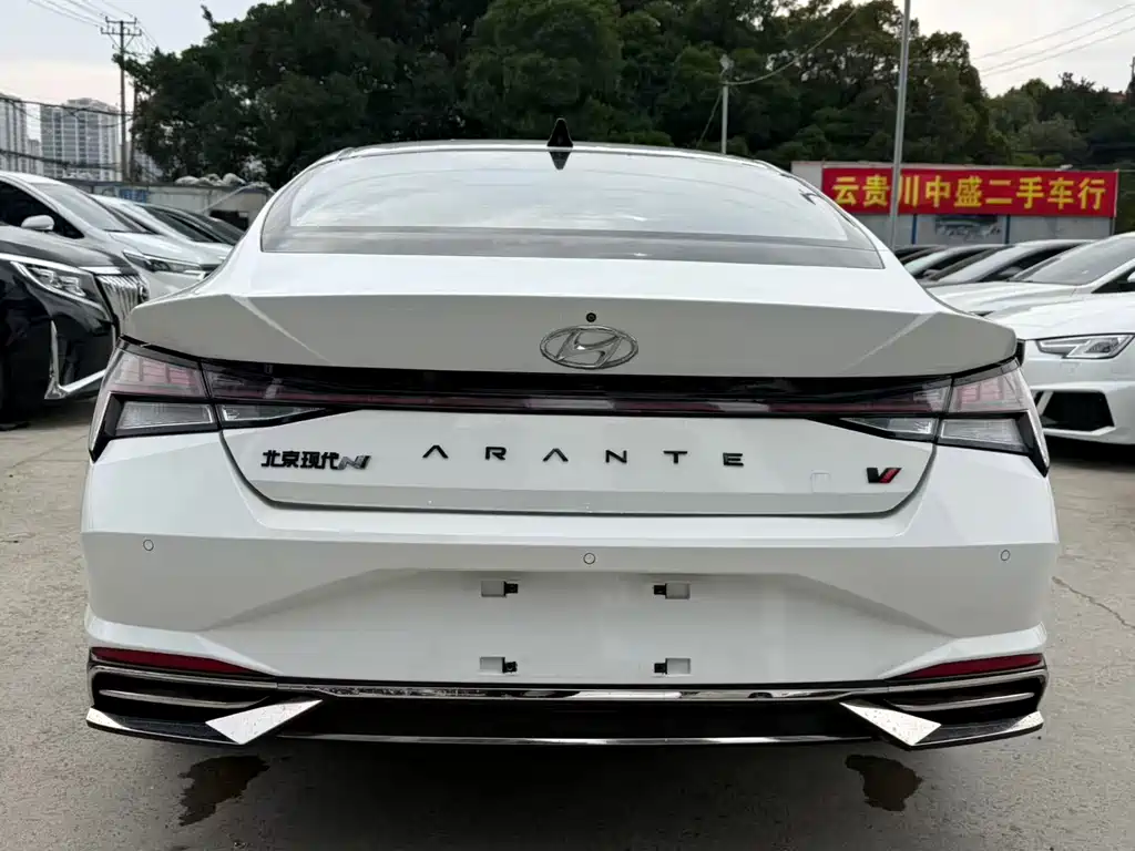 Elantra 2021 1.5L CVT LUX Premium Edition купить на сайте DeffCars