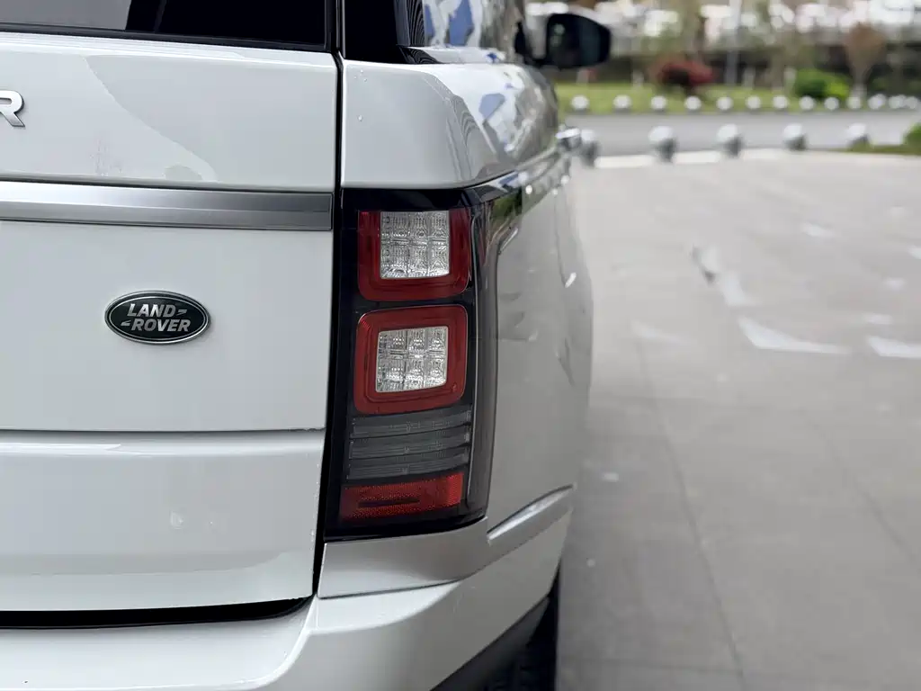 Range Rover 2014 3.0 SC V6 Vogue SE купить на сайте DeffCars
