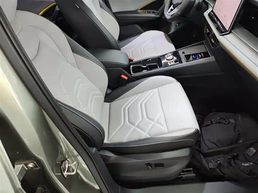Tanyue 2025 Tanyue L 380TSI four-wheel drive luxury купить на сайте DeffCars