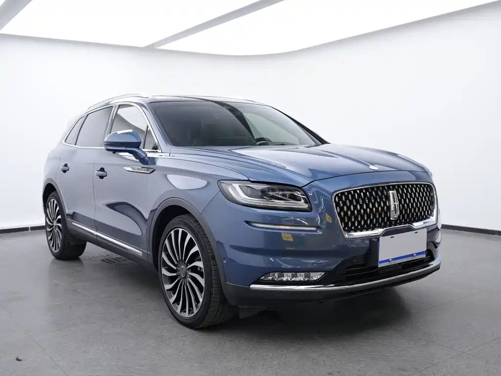 Voyager 2021 2.7T 4WD Presidential Edition купить на сайте DeffCars