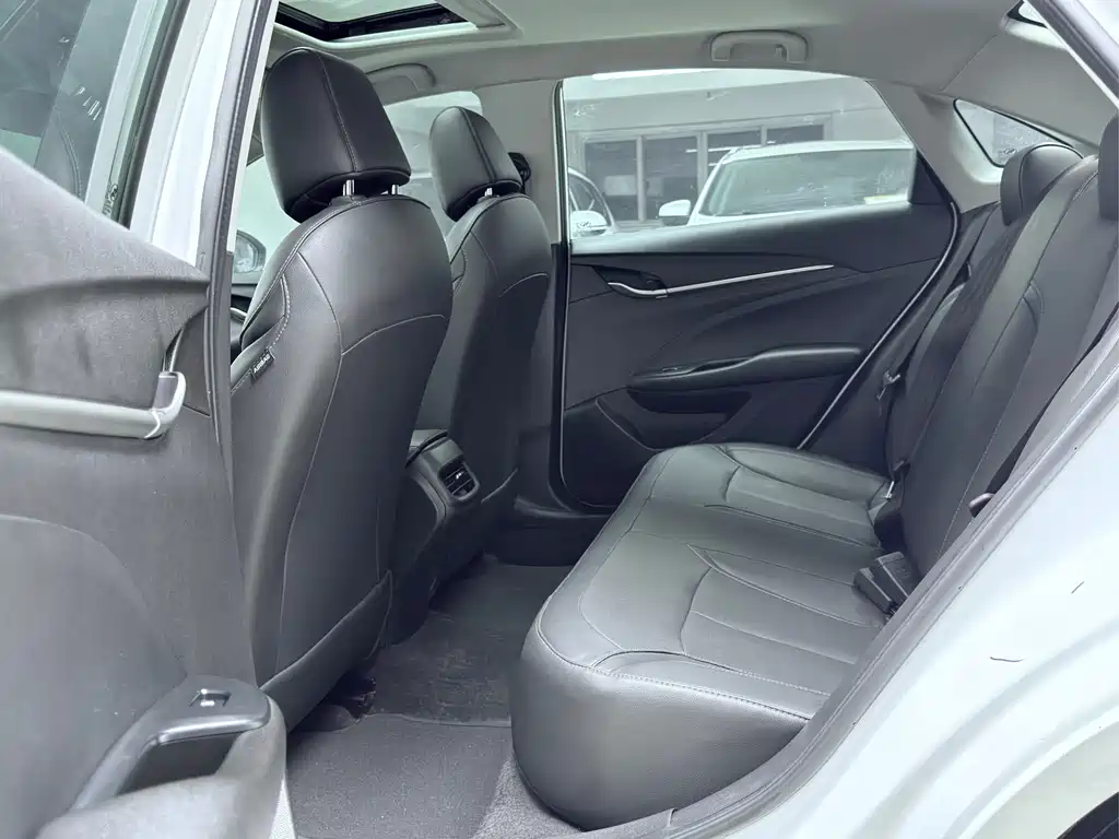 Yinglang 2021 model model 1.5L automatic elite model купить на сайте DeffCars