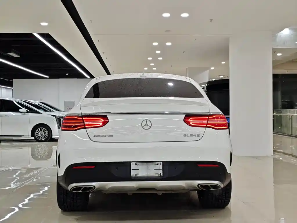 Mercedes-Benz GLE Coupe AMG 2017 AMG GLE 43 4MATIC Coupe SUV купить на сайте DeffCars