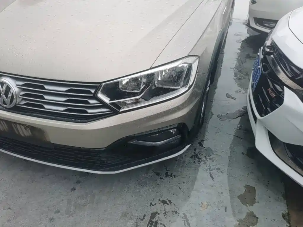 C-TREK Weiling 2017 1.6L automatic comfort model купить на сайте DeffCars