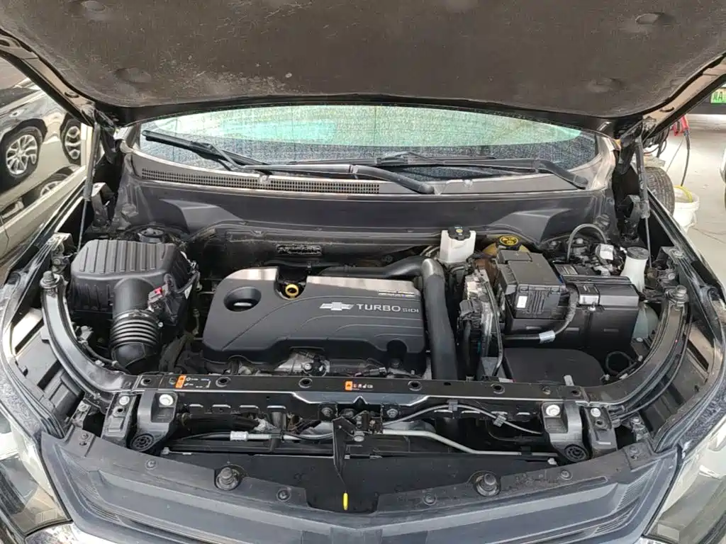 Equinox 2018 535T automatic Territory version купить на сайте DeffCars