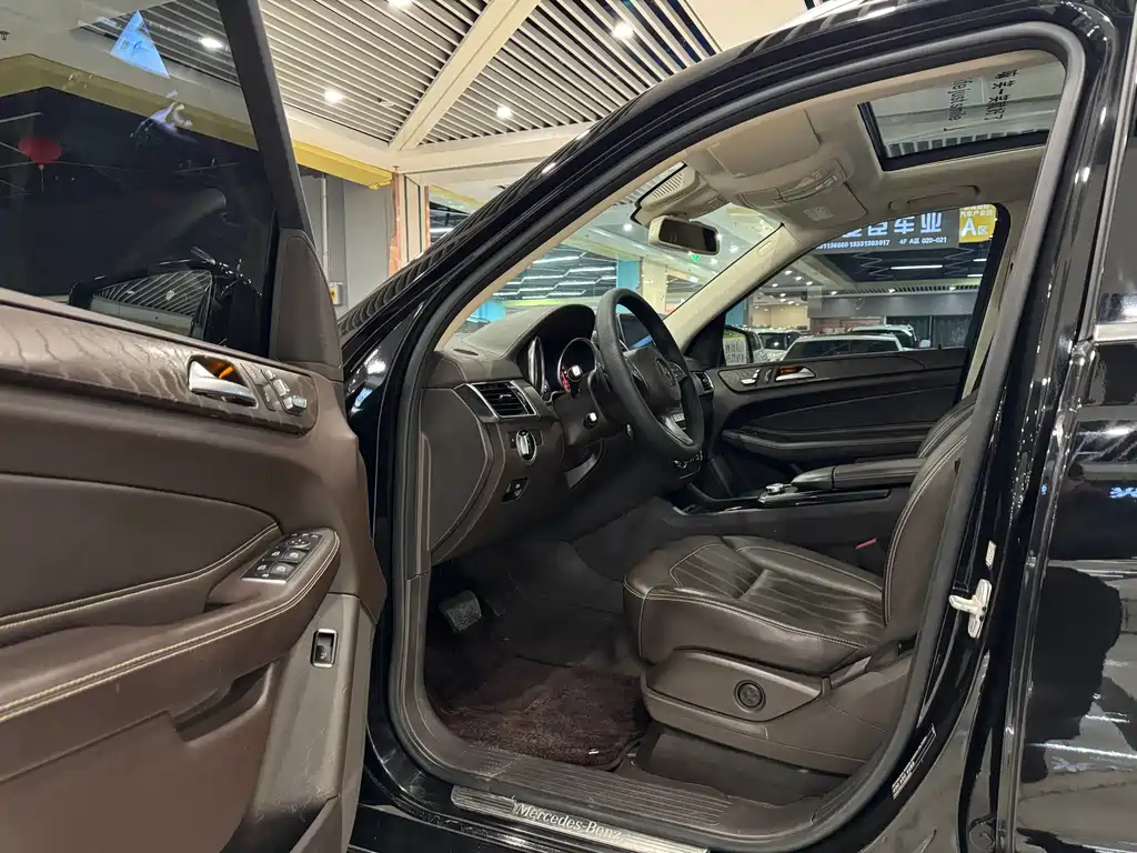 Mercedes-Benz GLE 2016 GLE 320 4MATIC luxury model купить на сайте DeffCars