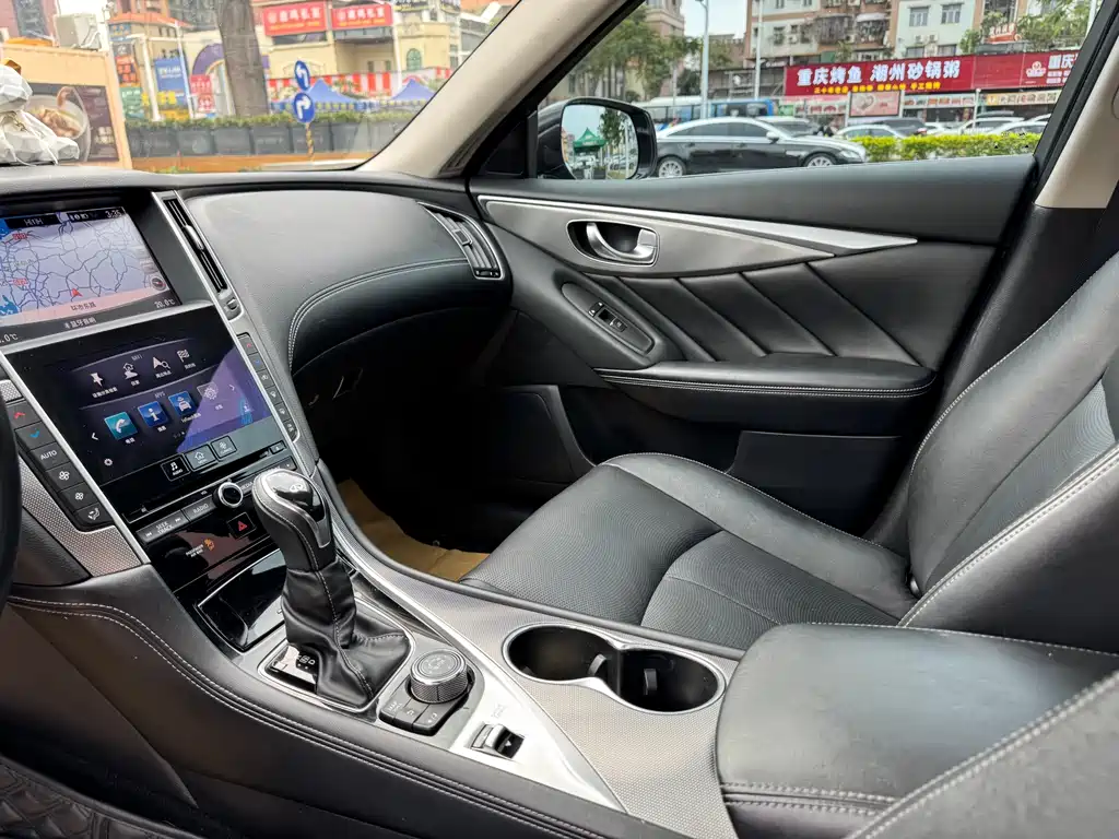 Infiniti Q50L 2018 2.0T Yixiang Edition National V купить на сайте DeffCars