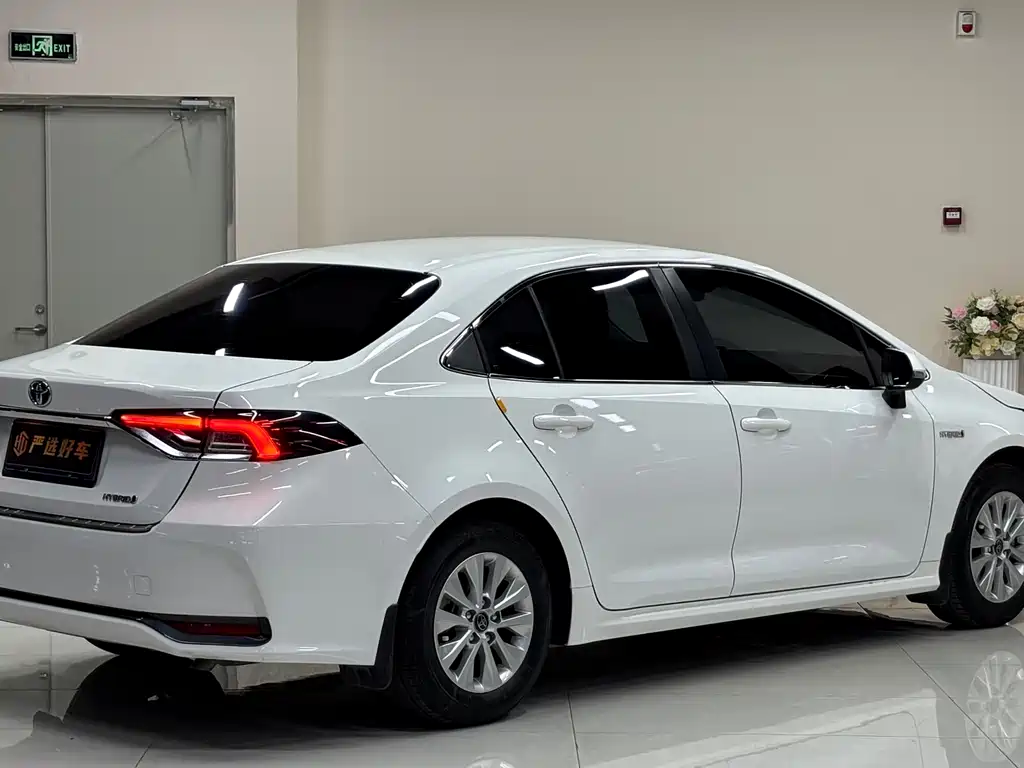 Corolla 2023 1.8L Intelligent Electric Hybrid Dual Engine Pioneer Edition купить на сайте DeffCars