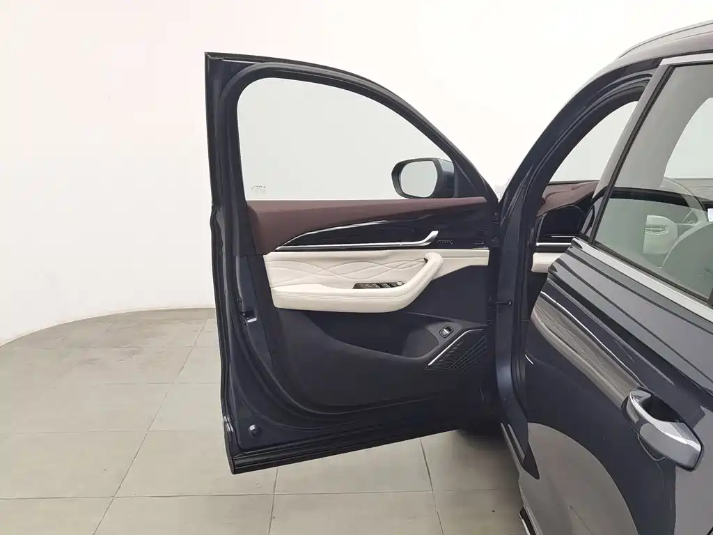 Xingyue L 2021 2.0TD DCT EVO two-wheel drive premium model купить на сайте DeffCars