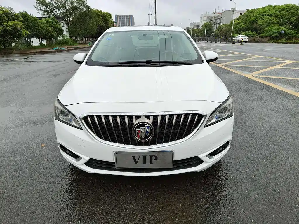 Weilan 2015 Sedan 15S Automatic Enterprising купить на сайте DeffCars