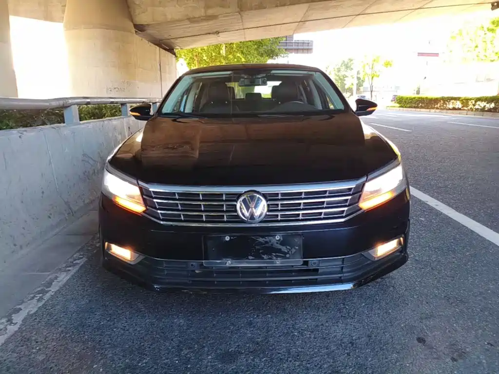 Passat 2017 330TSI DSG Premium Edition купить на сайте DeffCars