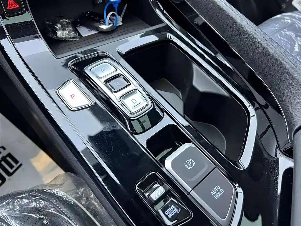 Kustu 2024 270TGDi LUX Premium Edition купить на сайте DeffCars