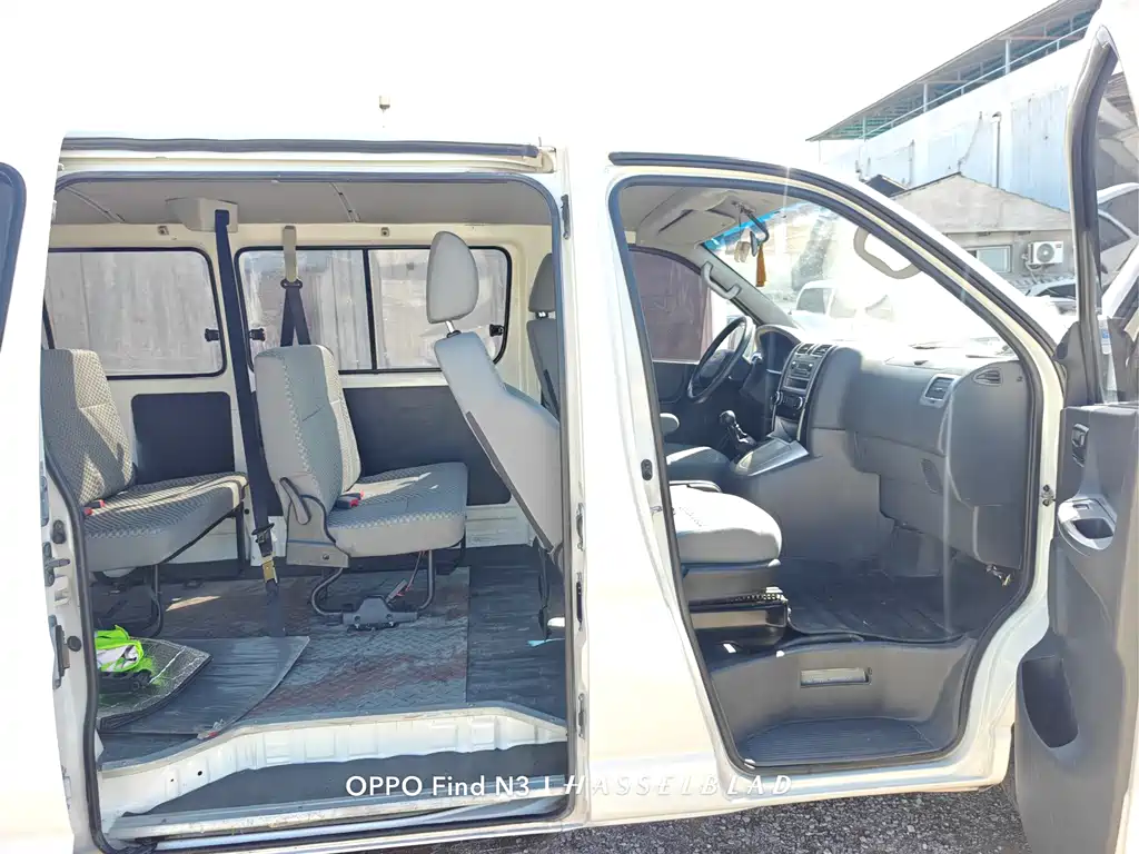 Garris 2019 2.0L Express Comfortable 7-seater National VI 1TZS купить на сайте DeffCars