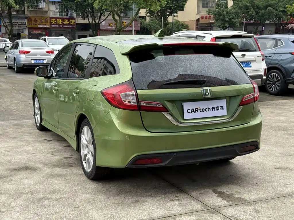 Jade 2013 1.8L automatic comfort version 5 seats купить на сайте DeffCars