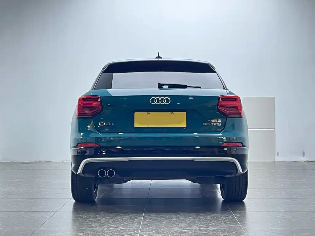 Audi Q2L 2021 35 TFSI luxury and dynamic model купить на сайте DeffCars